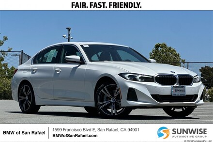 2024 BMW 330i Sedan