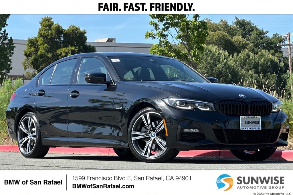 2022 BMW 330e xDrive