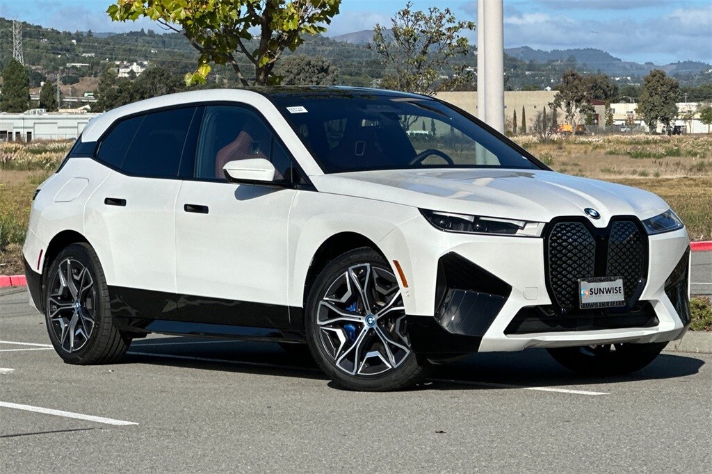 2024 Bmw iX photo 2