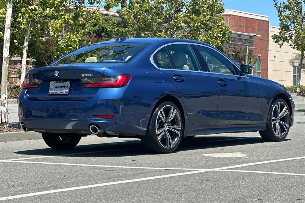 2024 Bmw 330i photo 3