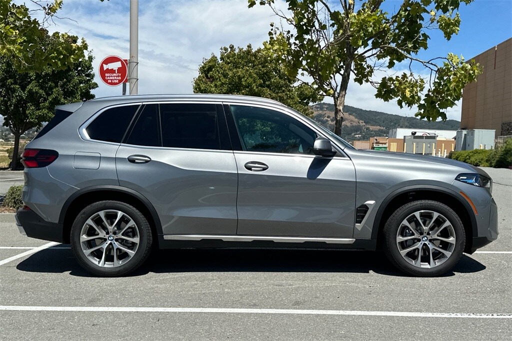 2026 Bmw X5 xDrive40i photo 4