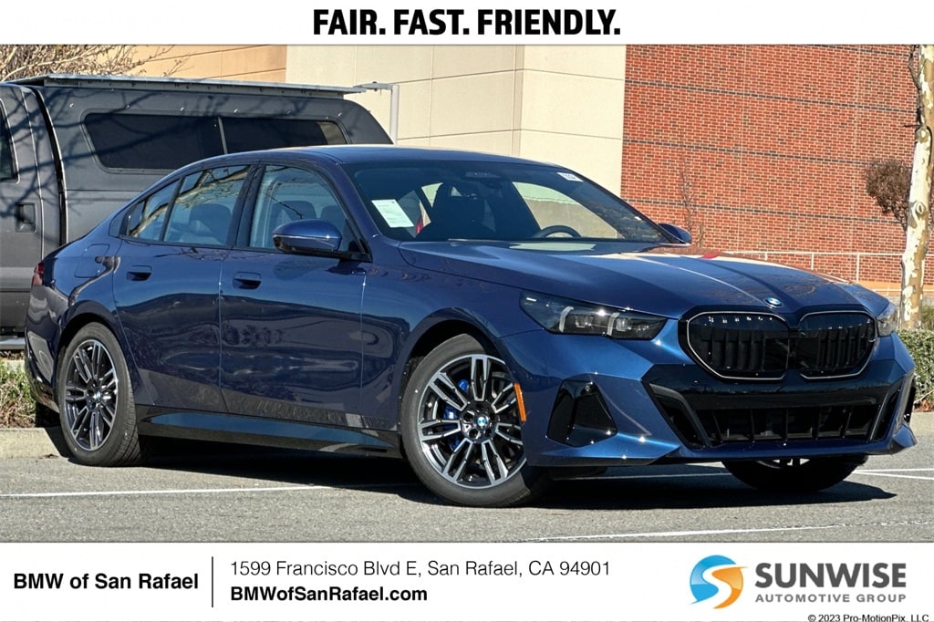 New 2026 BMW 530i xDrive Sedan