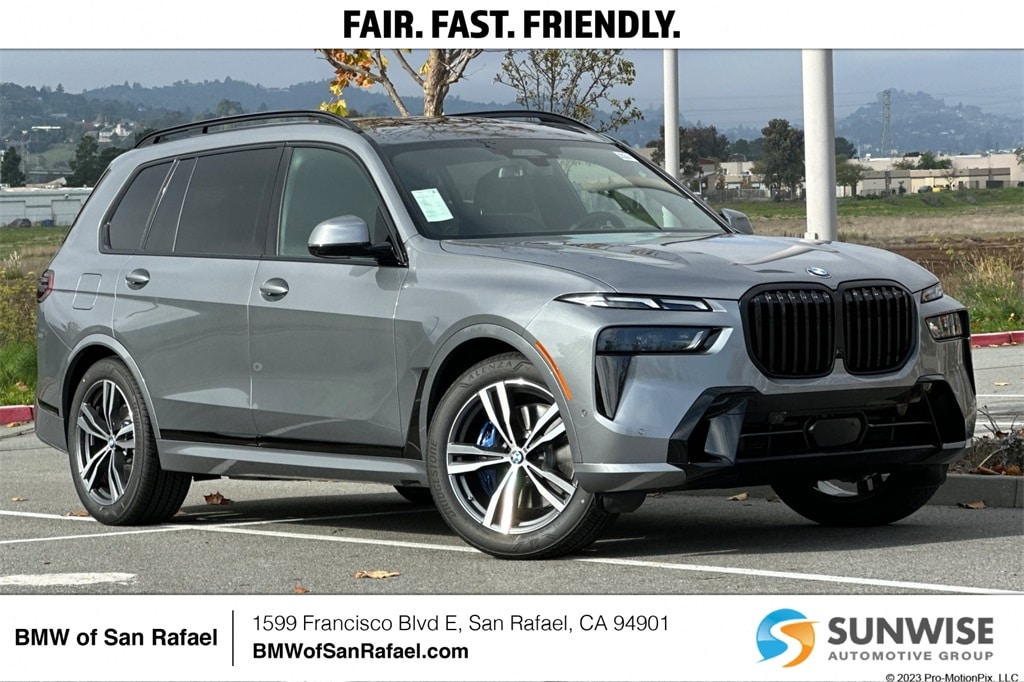 2026 BMW X7 40i's photo