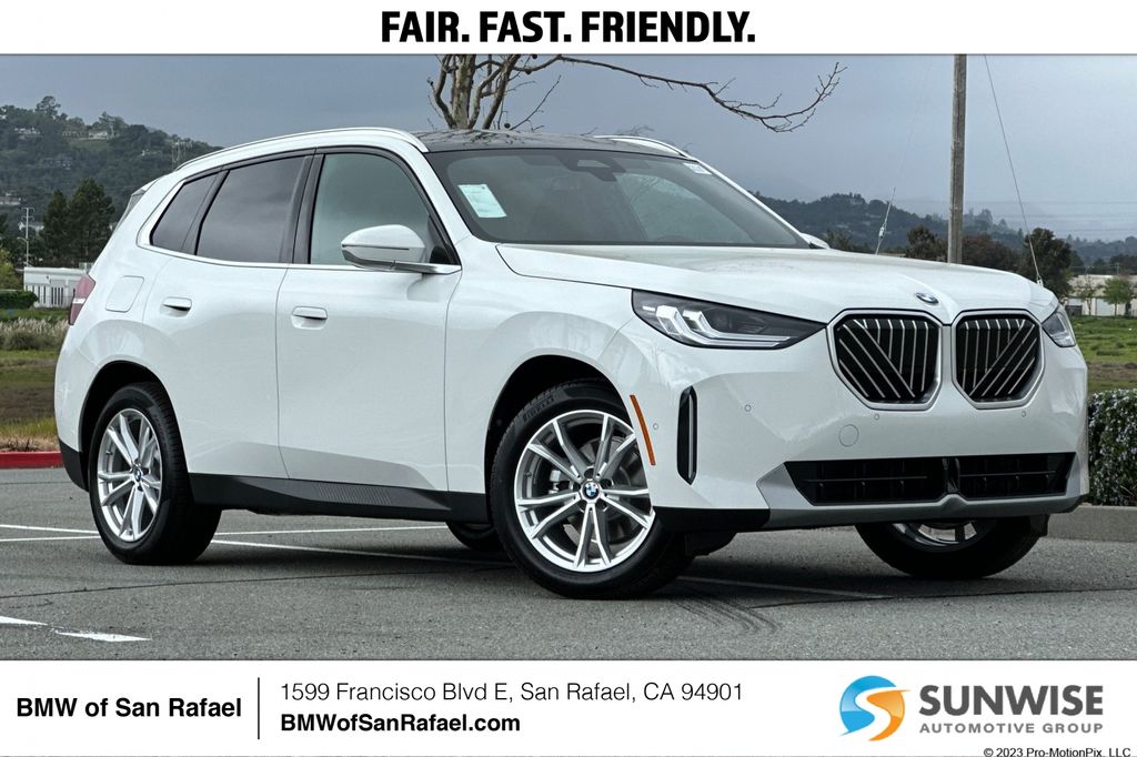 2025 BMW X3 30 XDRIVE's photo