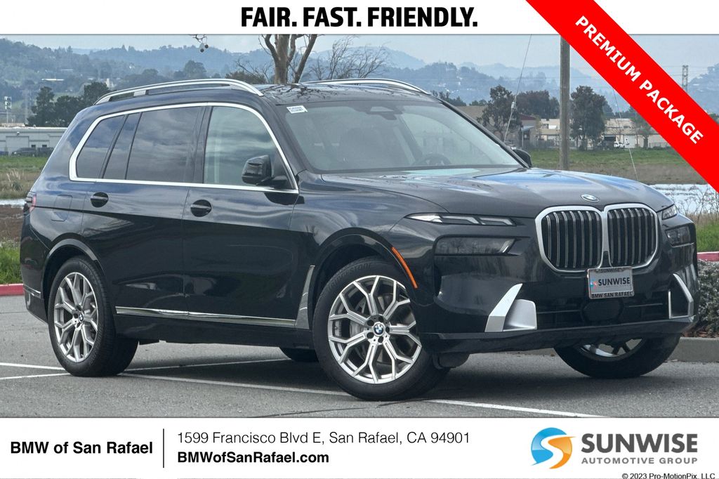 2023 BMW X7 xDrive40i AWD