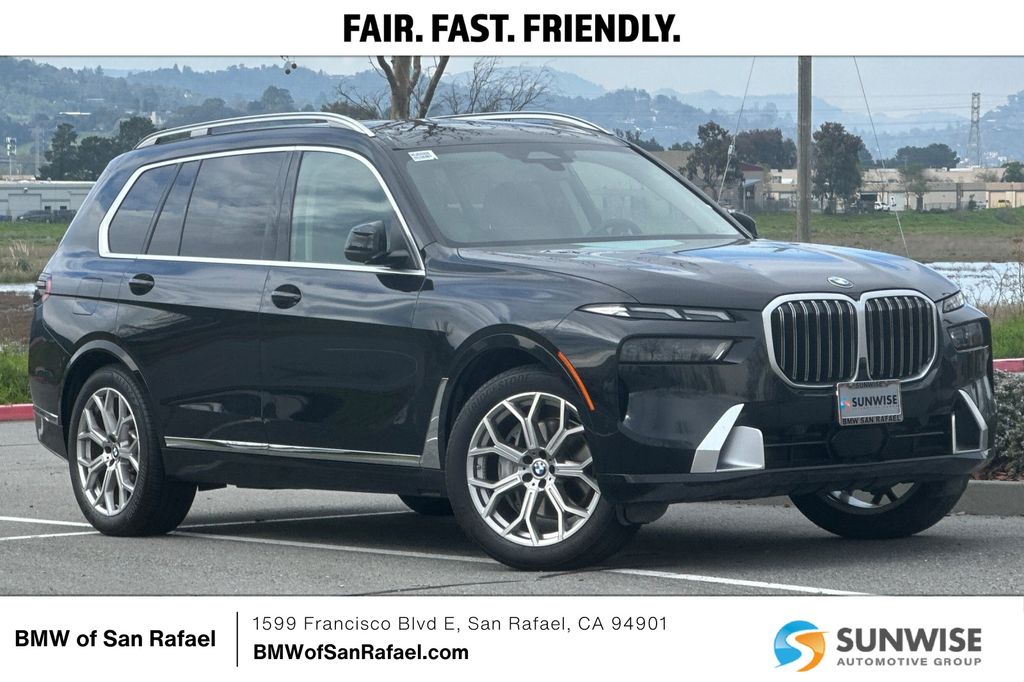 2023 BMW X7