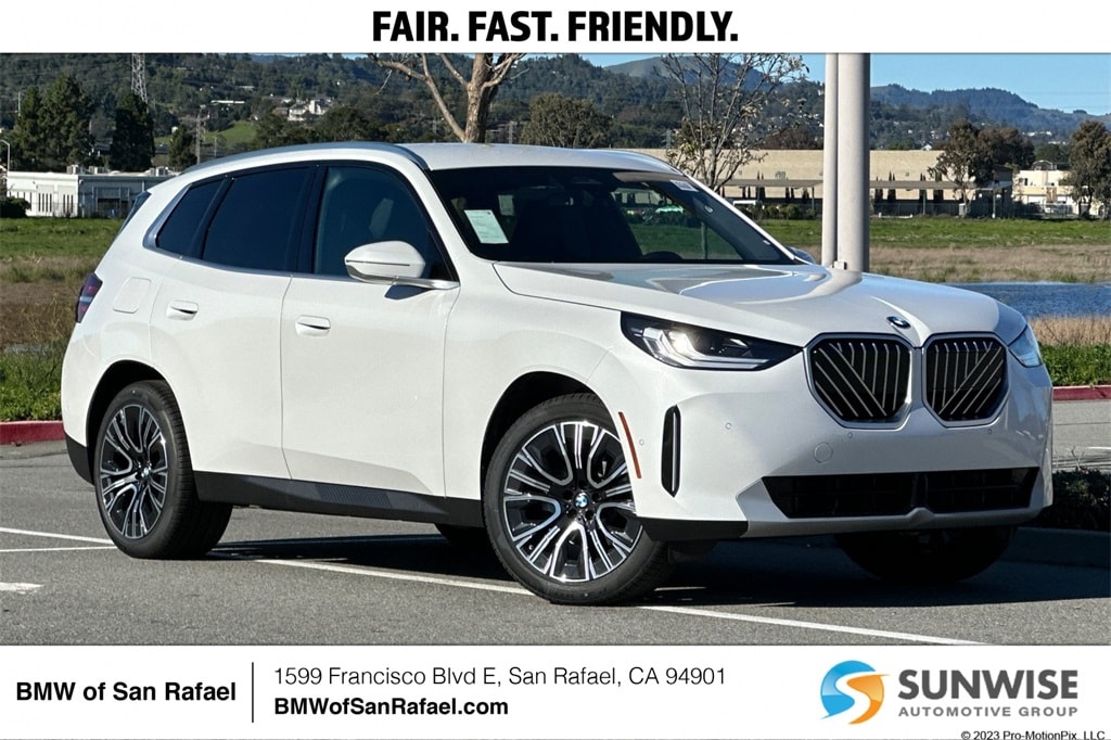 2026 BMW X3 30's photo