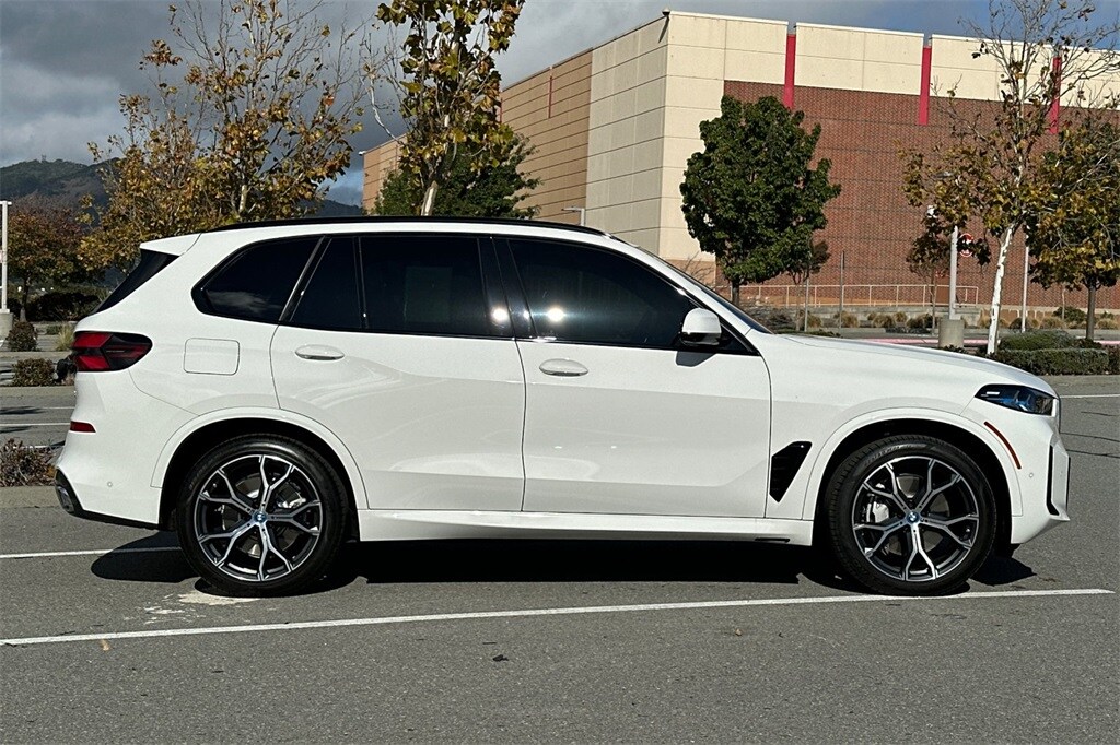 2025 Bmw X5 xDrive50e photo 3