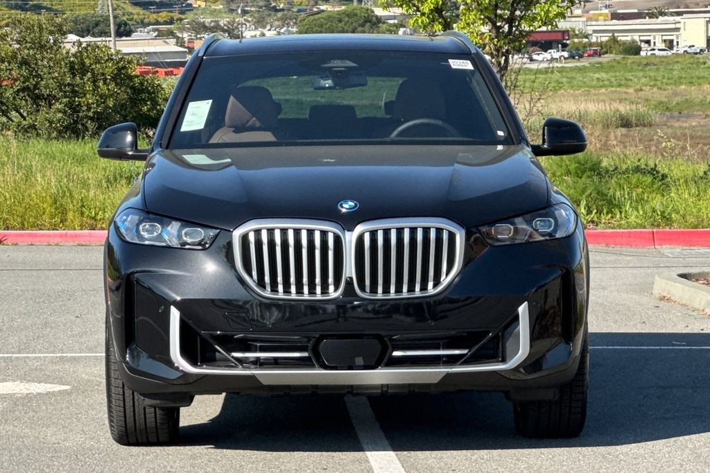 New 2026 BMW X5 PHEV xDrive50e SUV