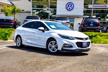 2017 Chevrolet Cruze Sedan 2017 Chevrolet Cruze Sedan