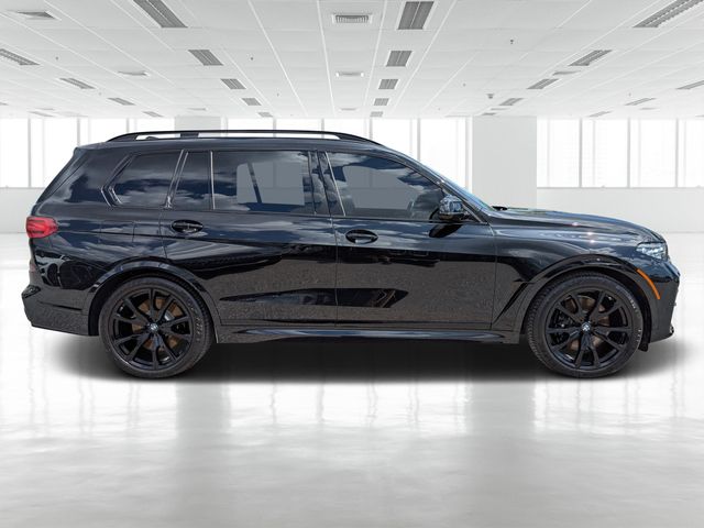 2022 Bmw X7 M50i photo 3