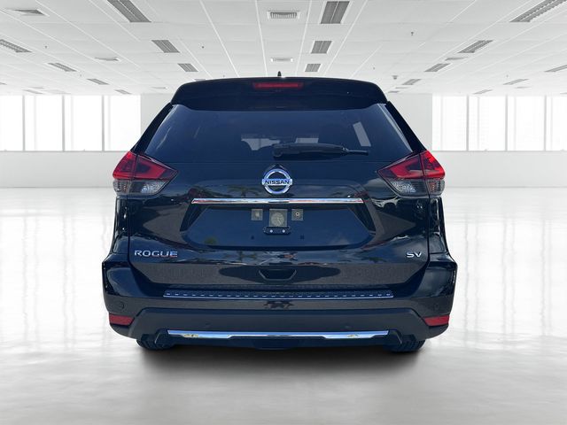 2019 Nissan Rogue SV photo 4