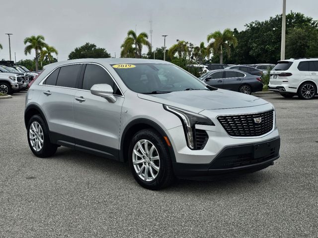 Used 2019 Cadillac XT4 Luxury with VIN 1GYAZAR45KF206124 for sale in Sarasota, FL