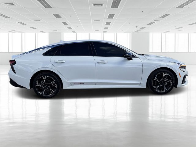 2025 Kia K5 GT-Line photo 2