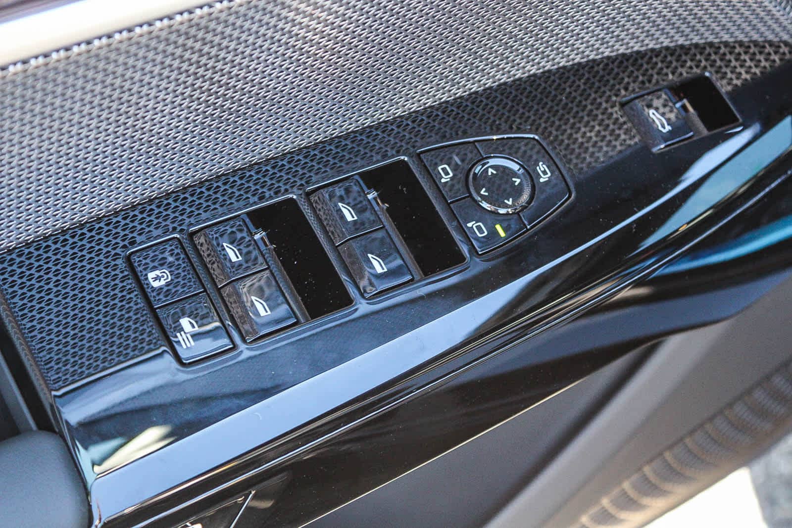 Thumbnail: 2026 BMW 7 Series - 20