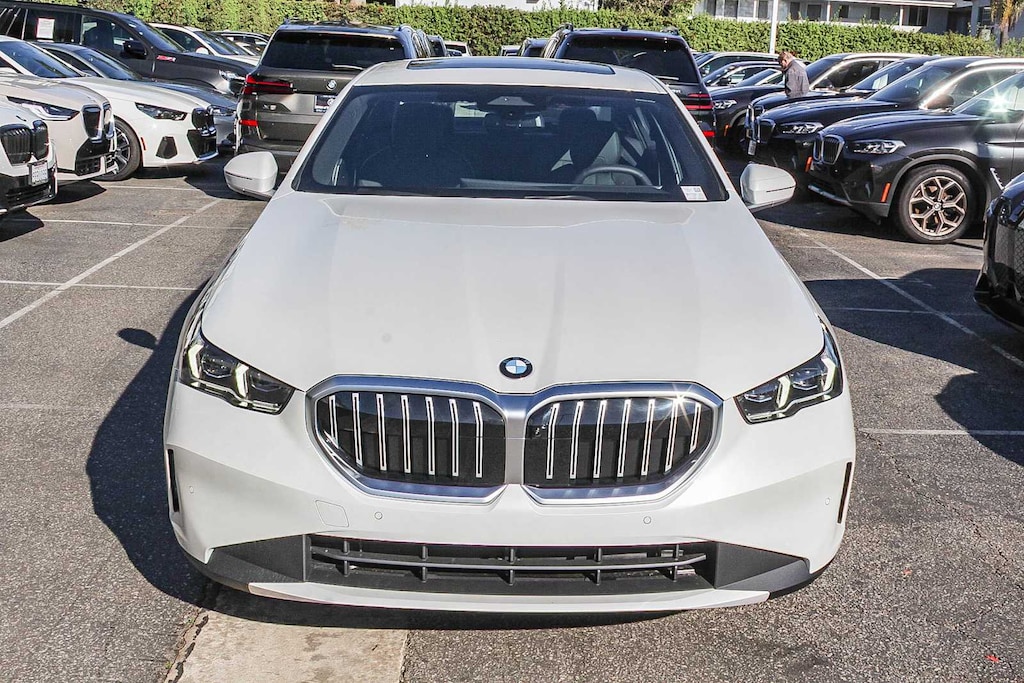 New 2026 BMW 530i Sedan