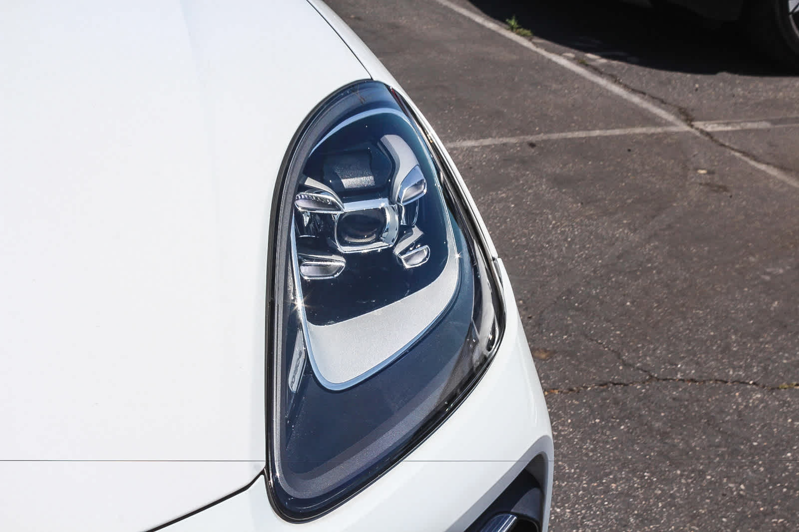 Thumbnail: 2023 Porsche Cayenne - 9