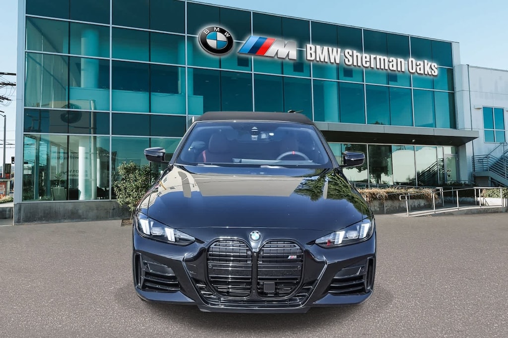 New 2026 BMW M440i Convertible