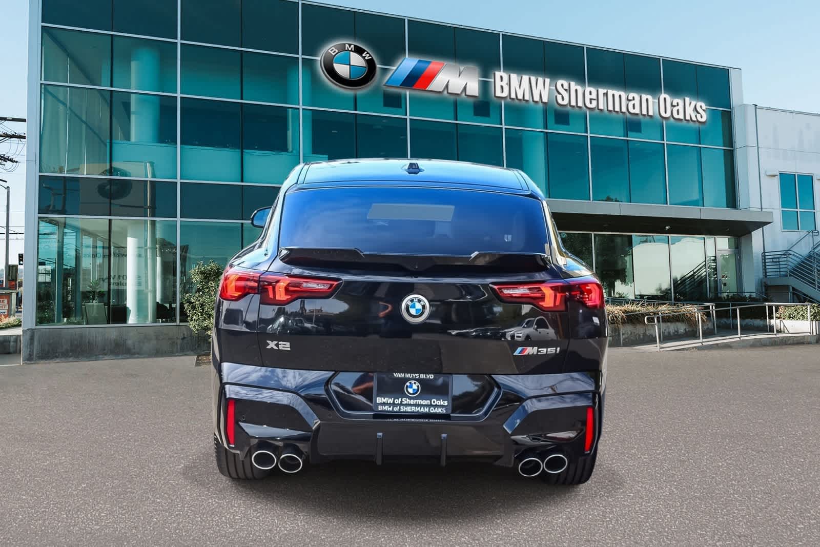 2024 BMW X2 M35i photo 4