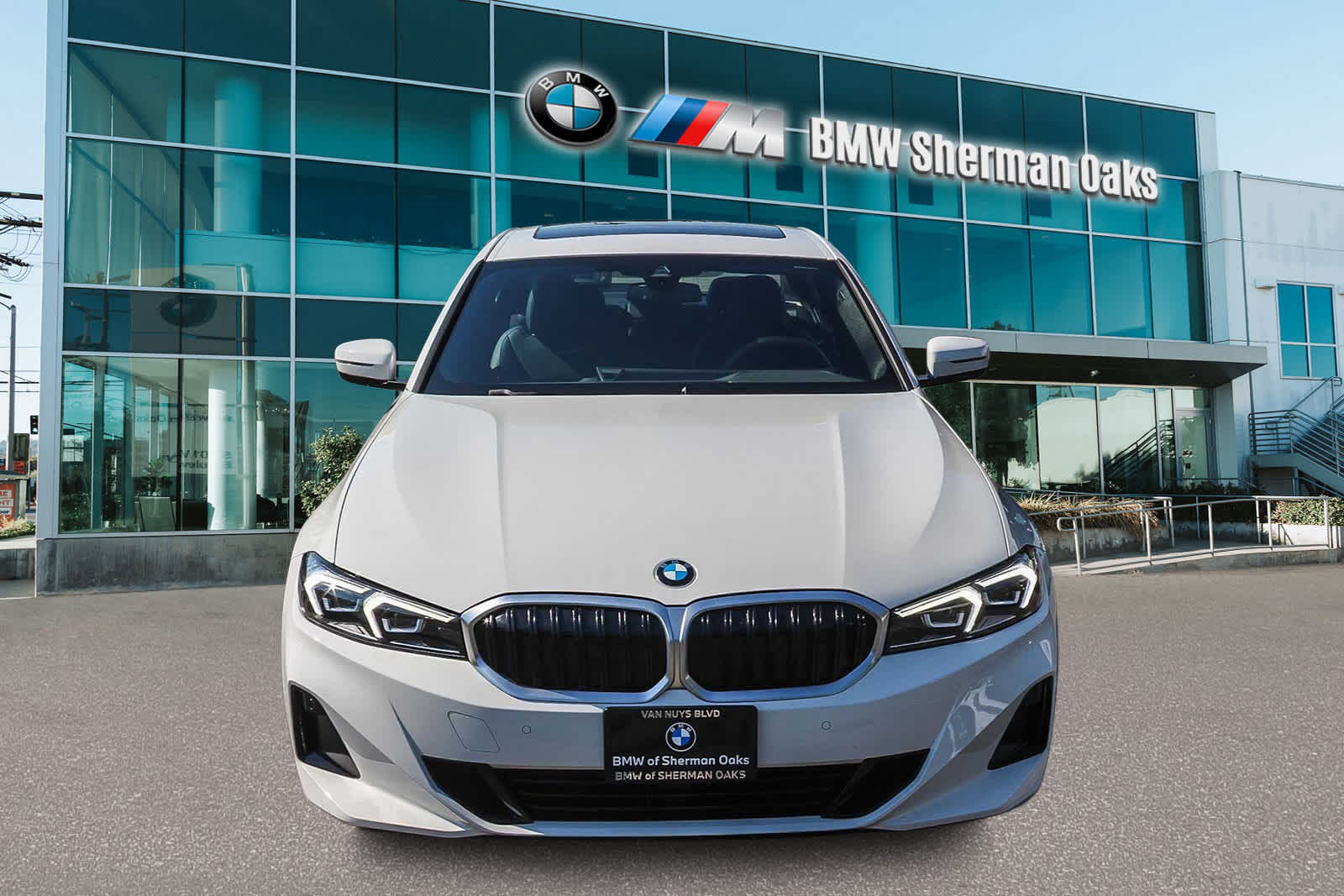 Thumbnail: 2025 BMW 3 Series - 2