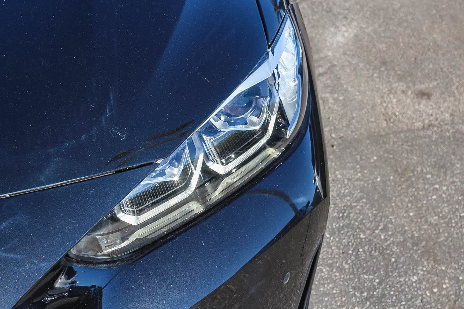 Thumbnail: 2022 BMW 4 Series - 10