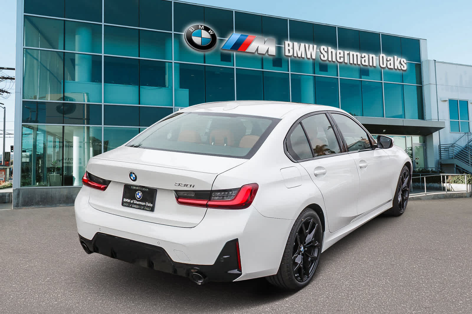 Thumbnail: 2026 BMW 3 Series - 4