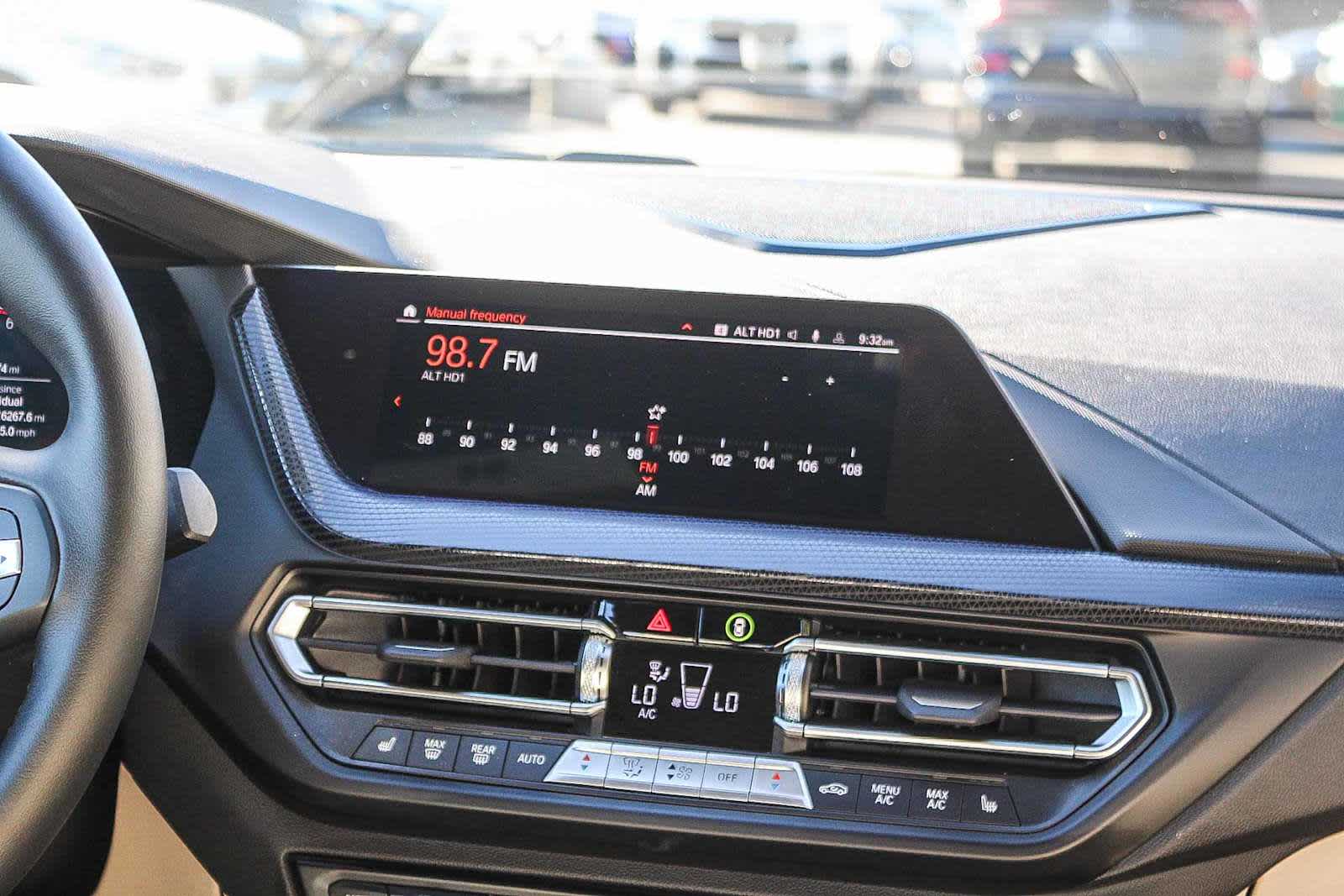 Thumbnail: 2023 BMW 2 Series - 14