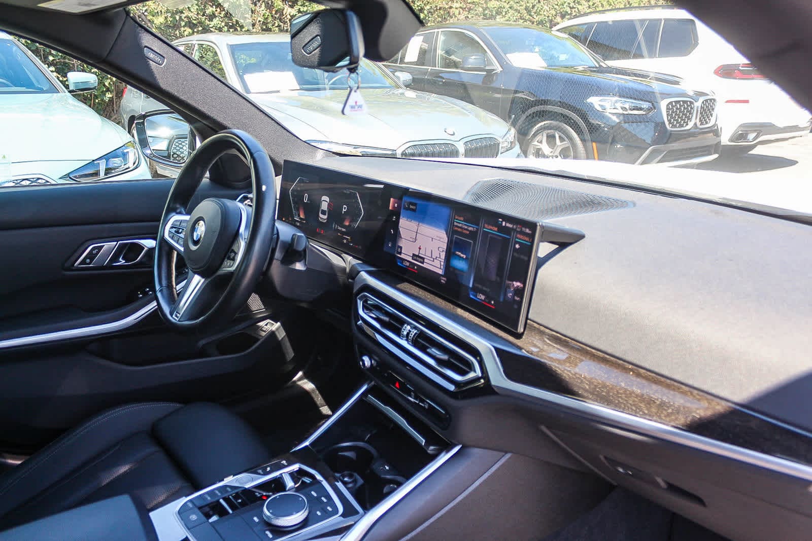 Thumbnail: 2023 BMW 3 Series - 16