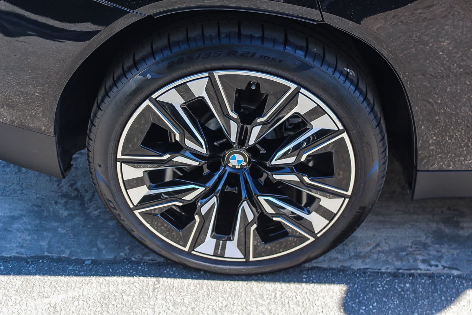 Thumbnail: 2025 BMW X3 - 8