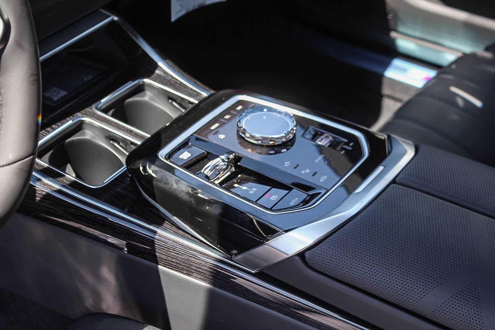 Thumbnail: 2026 BMW i7 - 18