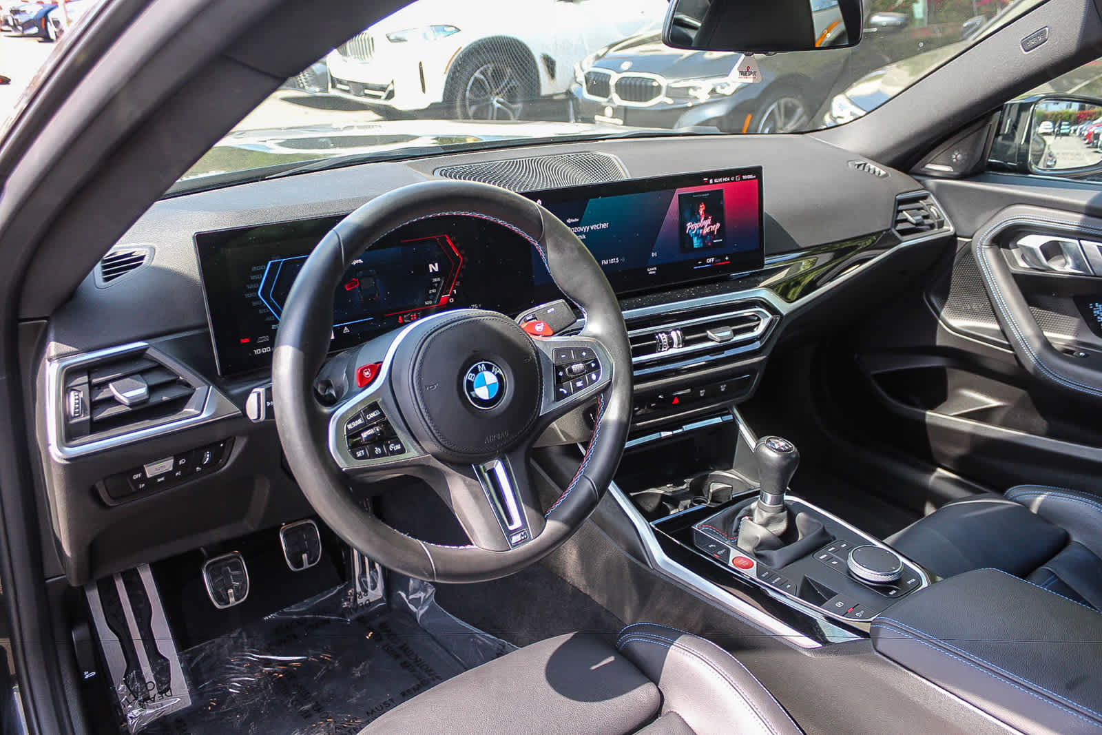 Thumbnail: 2023 BMW M2 - 16