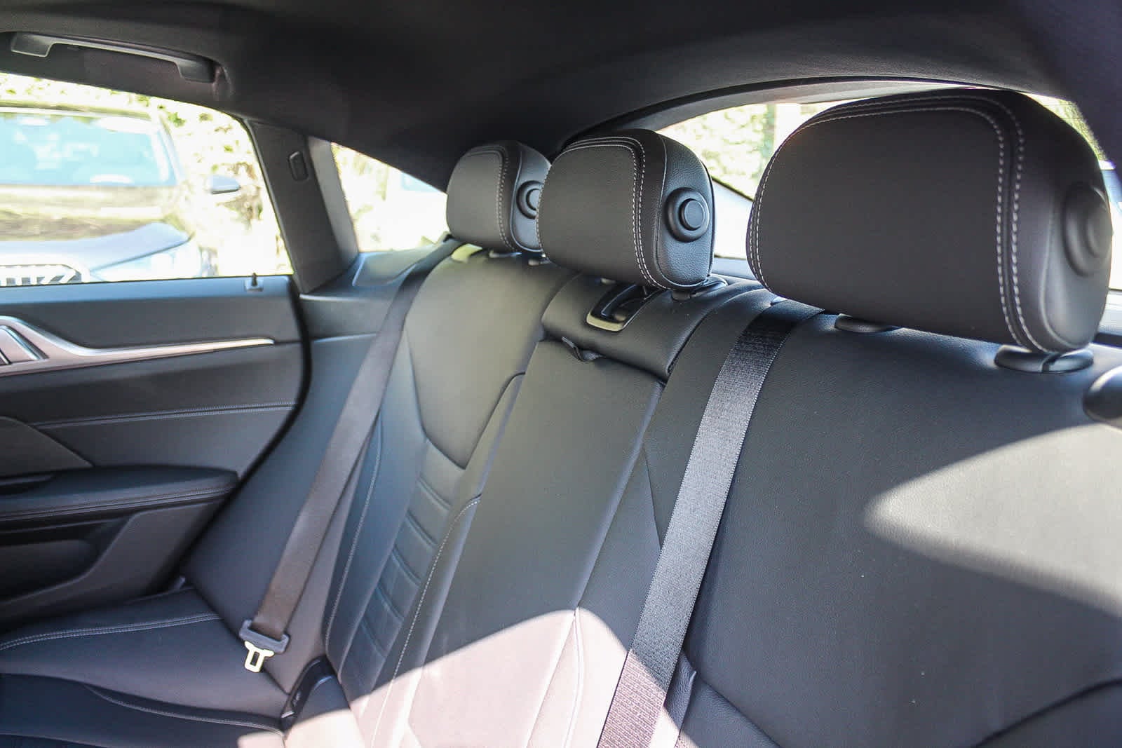 Thumbnail: 2023 BMW 4 Series - 26