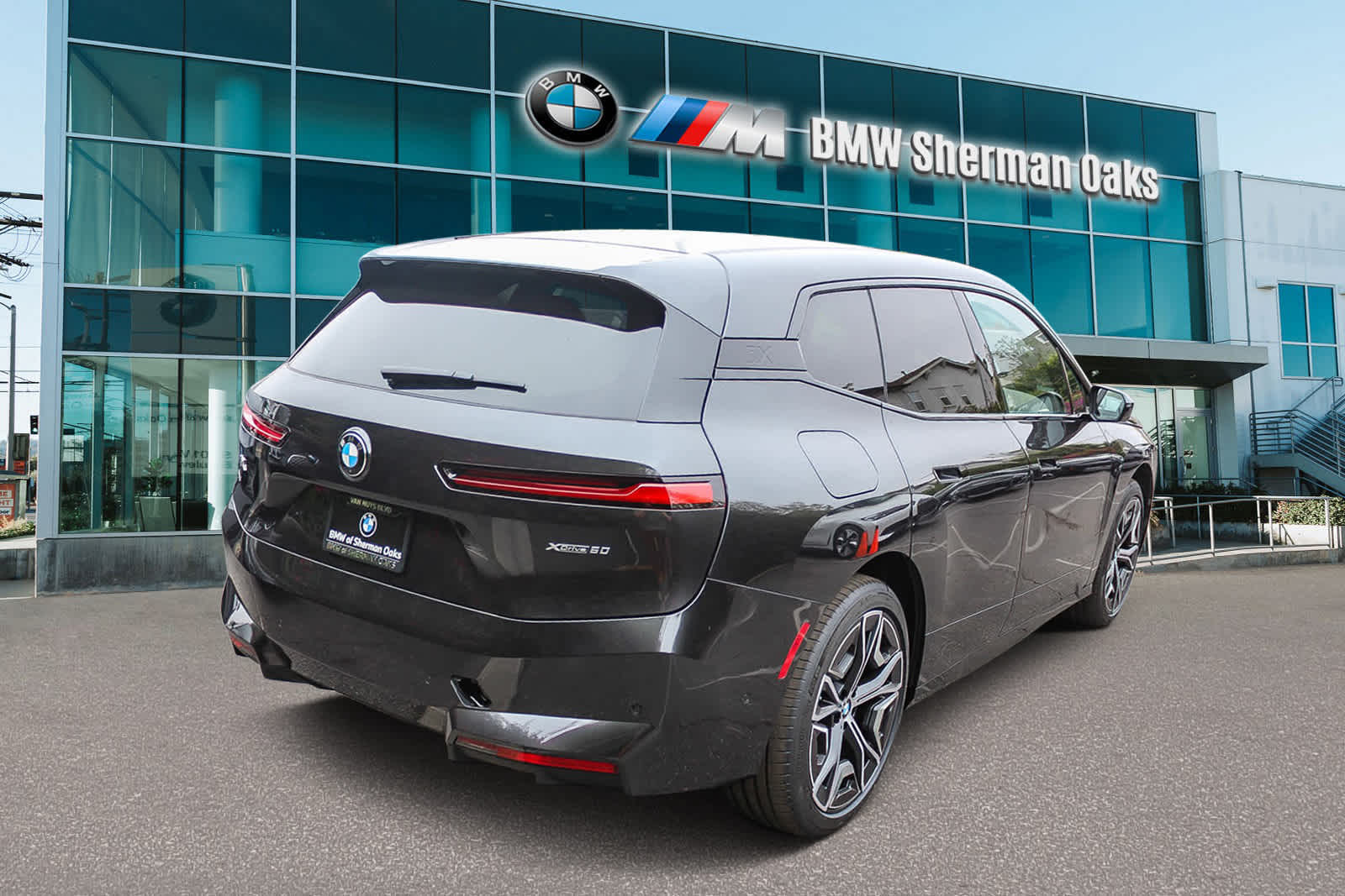 Thumbnail: 2026 BMW iX - 4