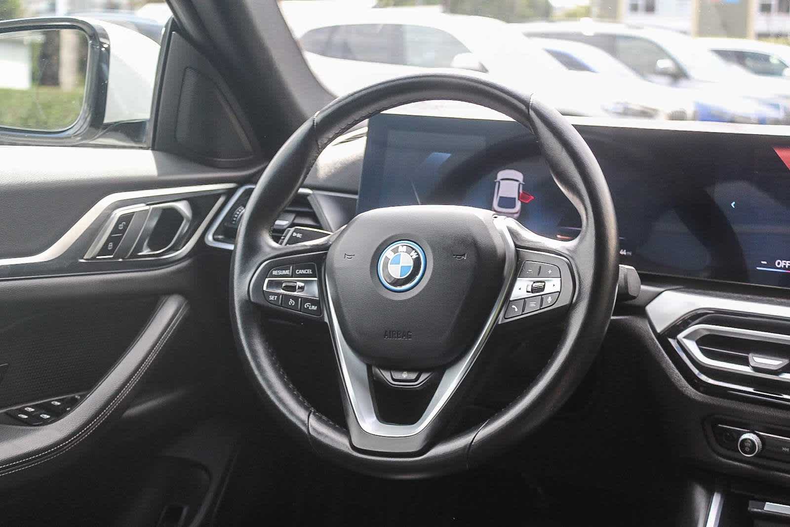 Thumbnail: 2023 BMW i4 - 15