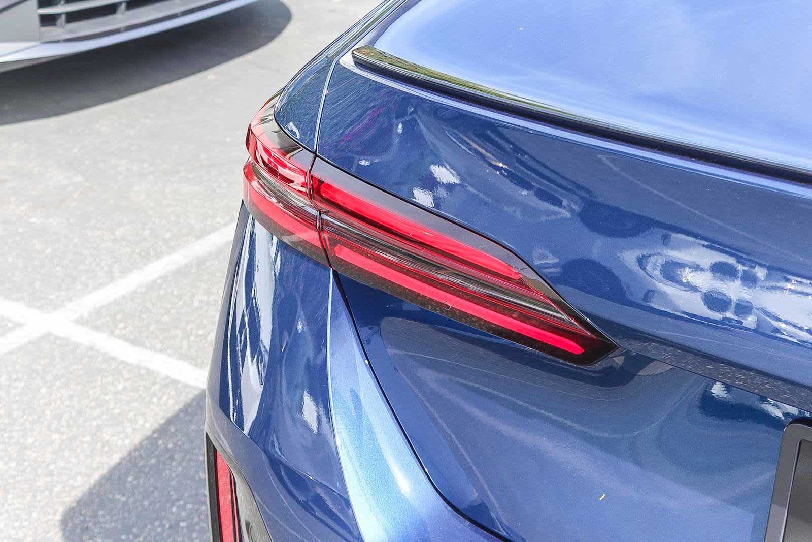 Thumbnail: 2026 BMW 5 Series - 7