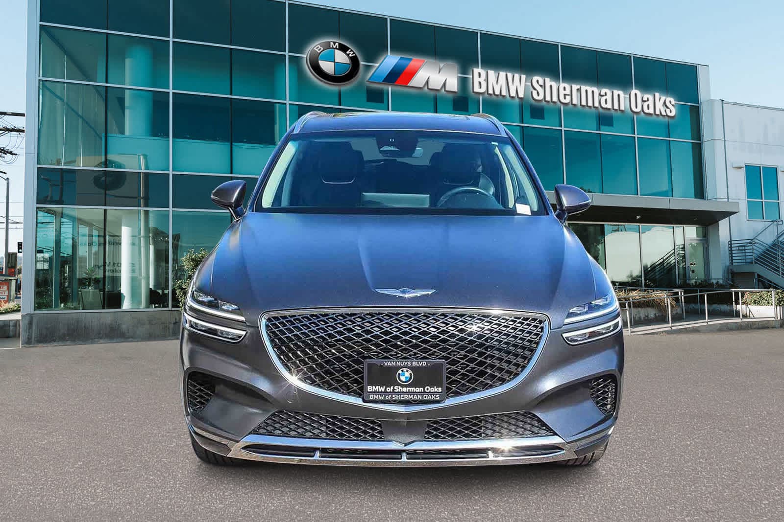 Thumbnail: 2023 Genesis GV70 - 2