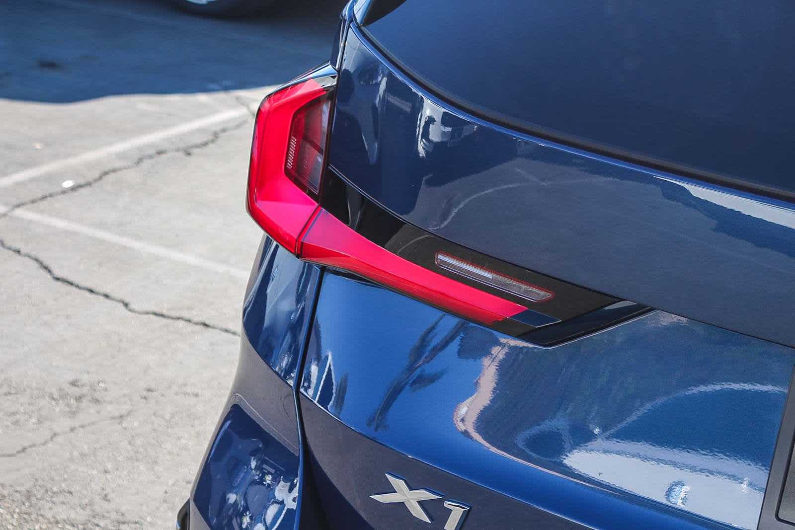 Thumbnail: 2023 BMW X1 - 7