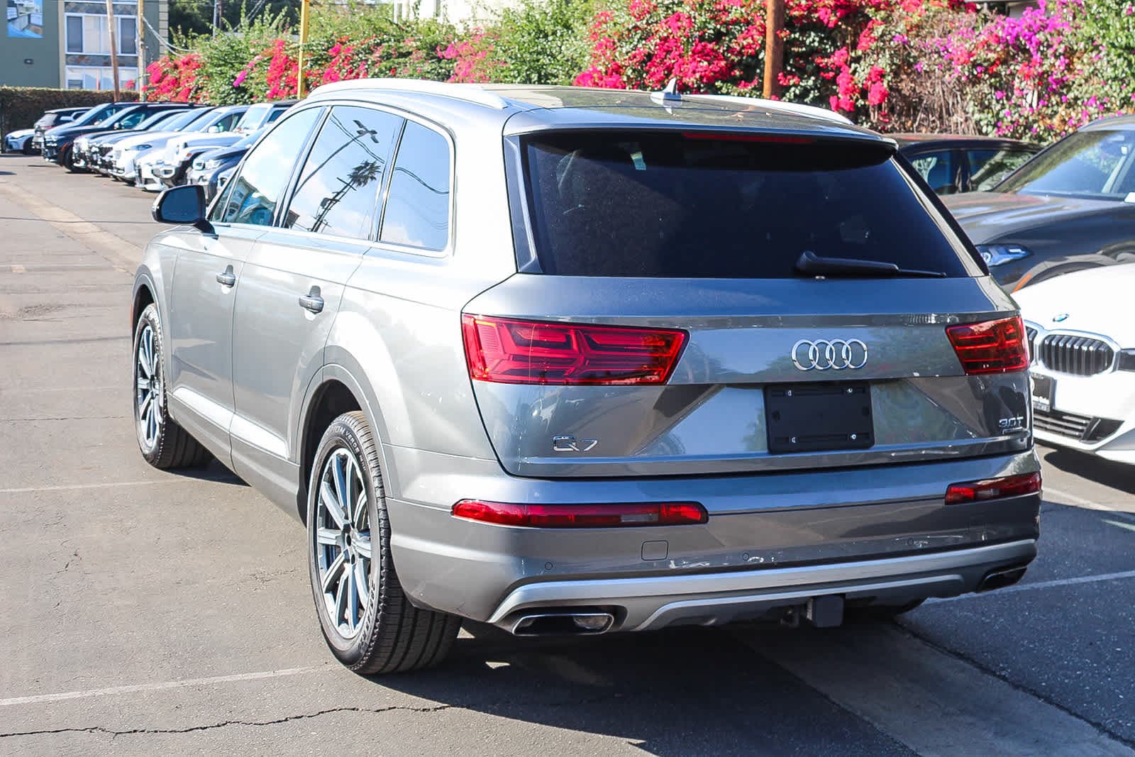 Thumbnail: 2017 Audi Q7 - 6
