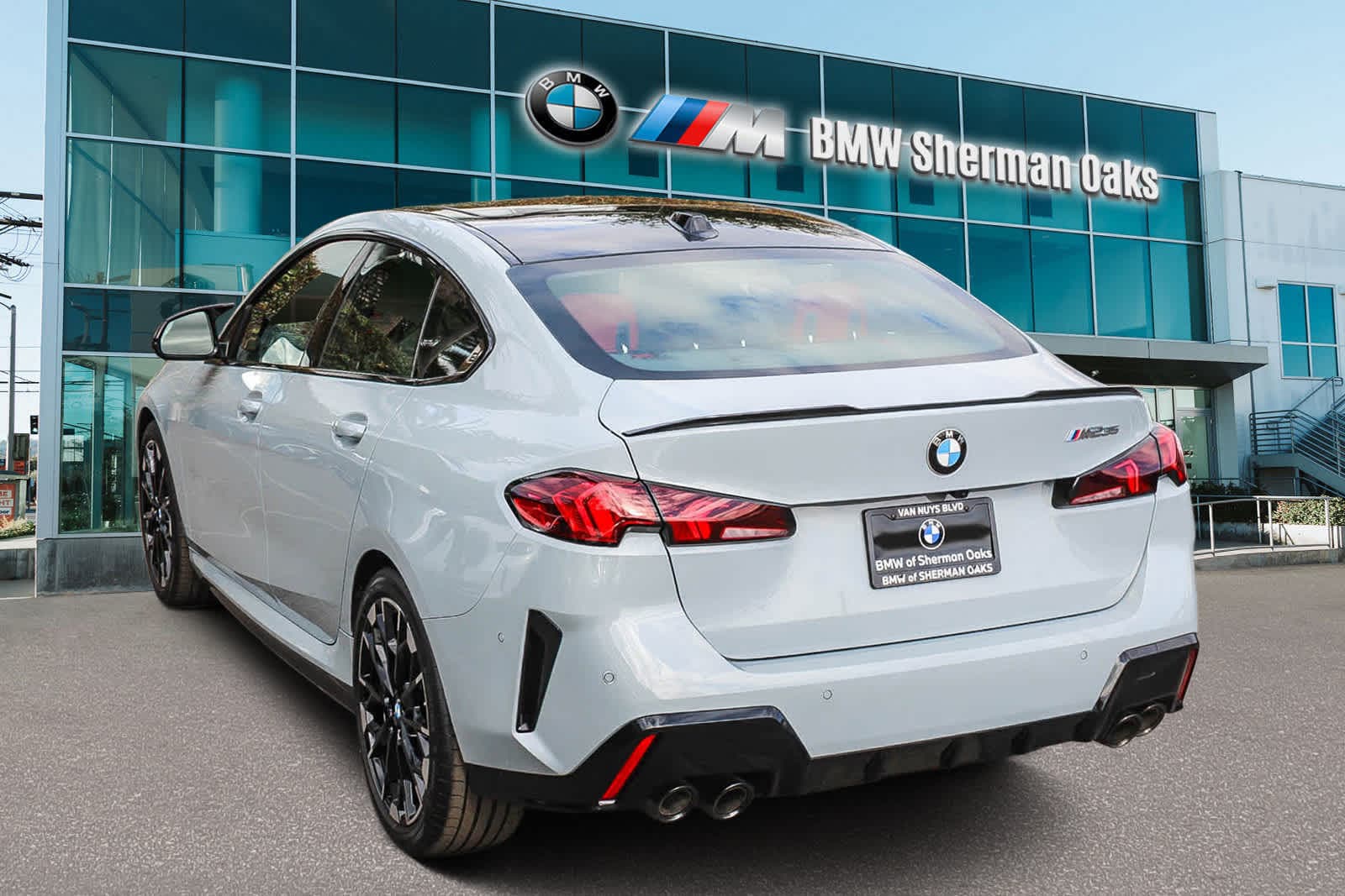 Thumbnail: 2025 BMW 2 Series - 6