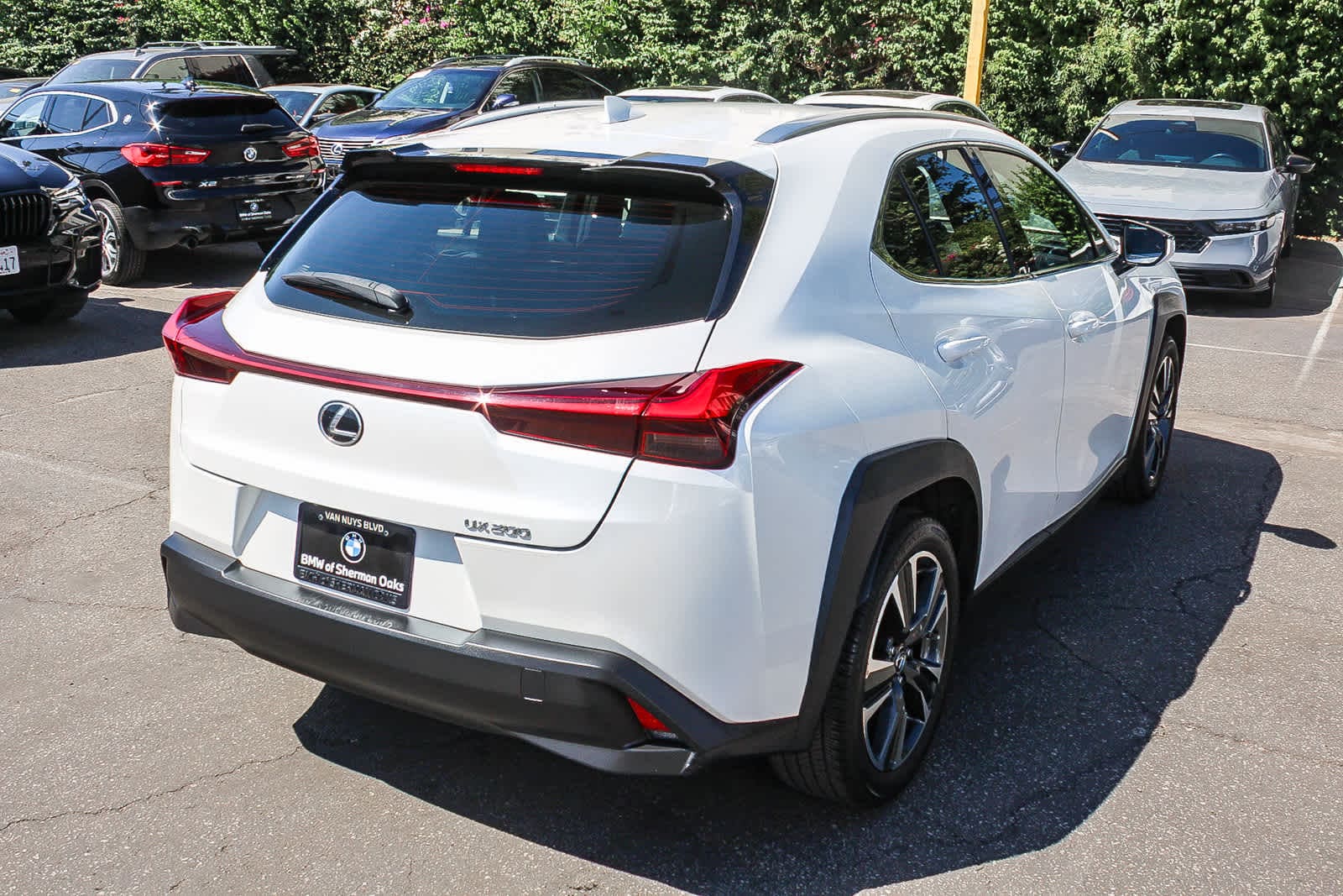 Thumbnail: 2020 Lexus UX - 7