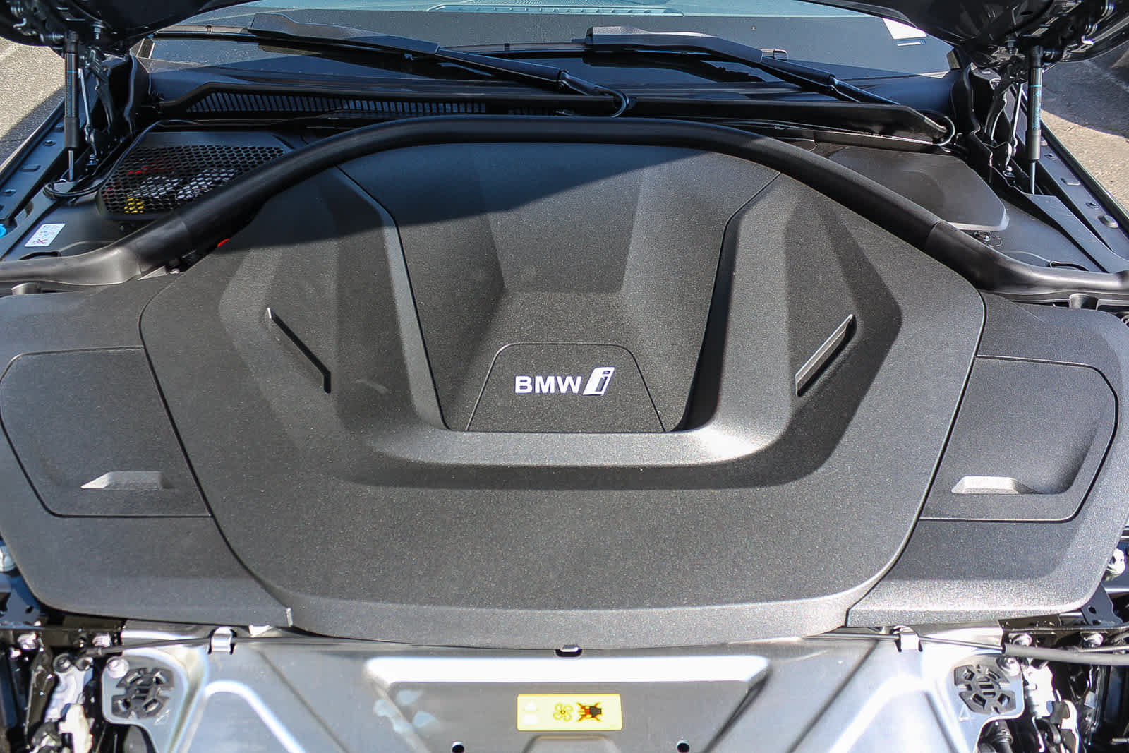 Thumbnail: 2026 BMW i4 - 26