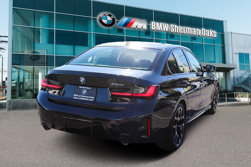 New 2026 BMW 330i Sedan