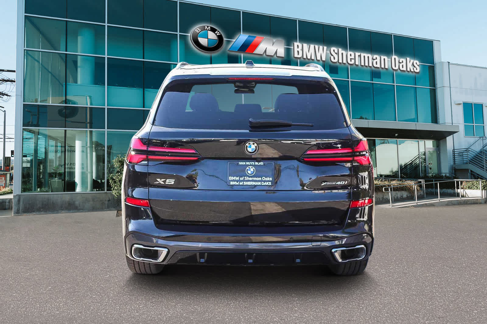Thumbnail: 2025 BMW X5 - 5