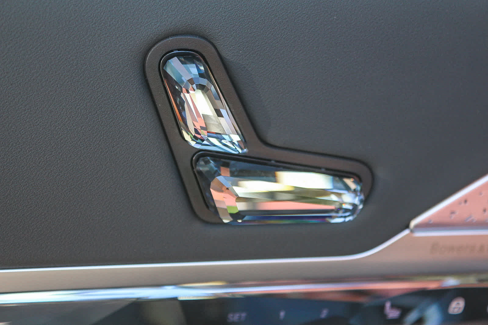 Thumbnail: 2026 BMW i7 - 21