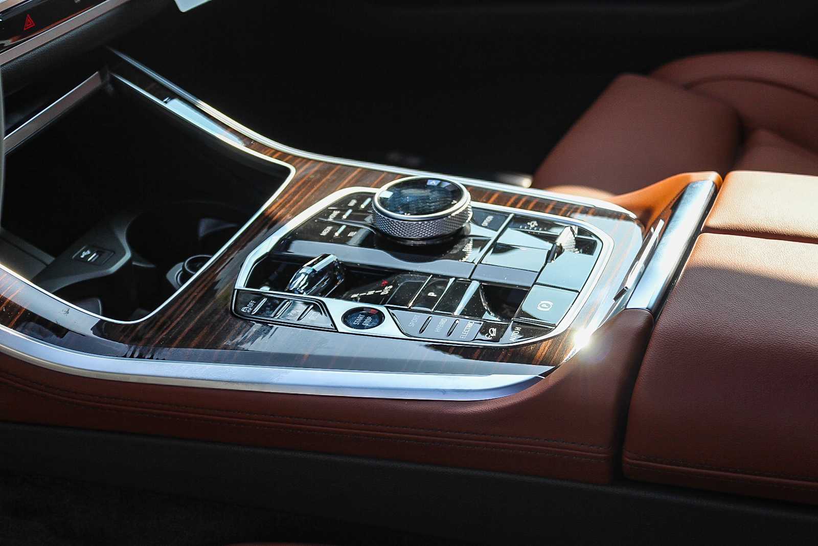Thumbnail: 2026 BMW X5 - 19