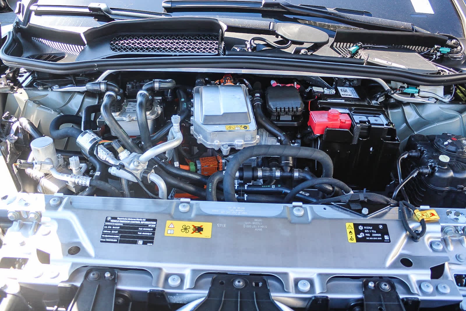 Thumbnail: 2026 BMW iX - 26