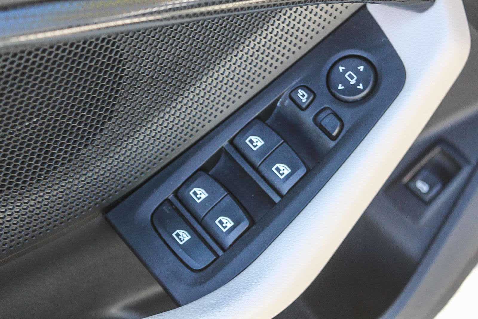 Thumbnail: 2023 BMW 2 Series - 20