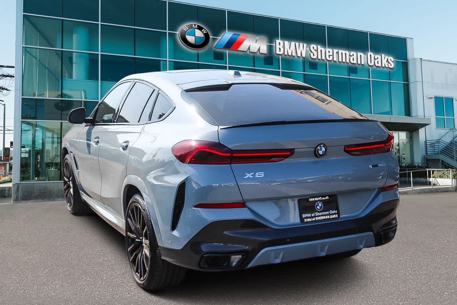 Thumbnail: 2026 BMW X6 - 6