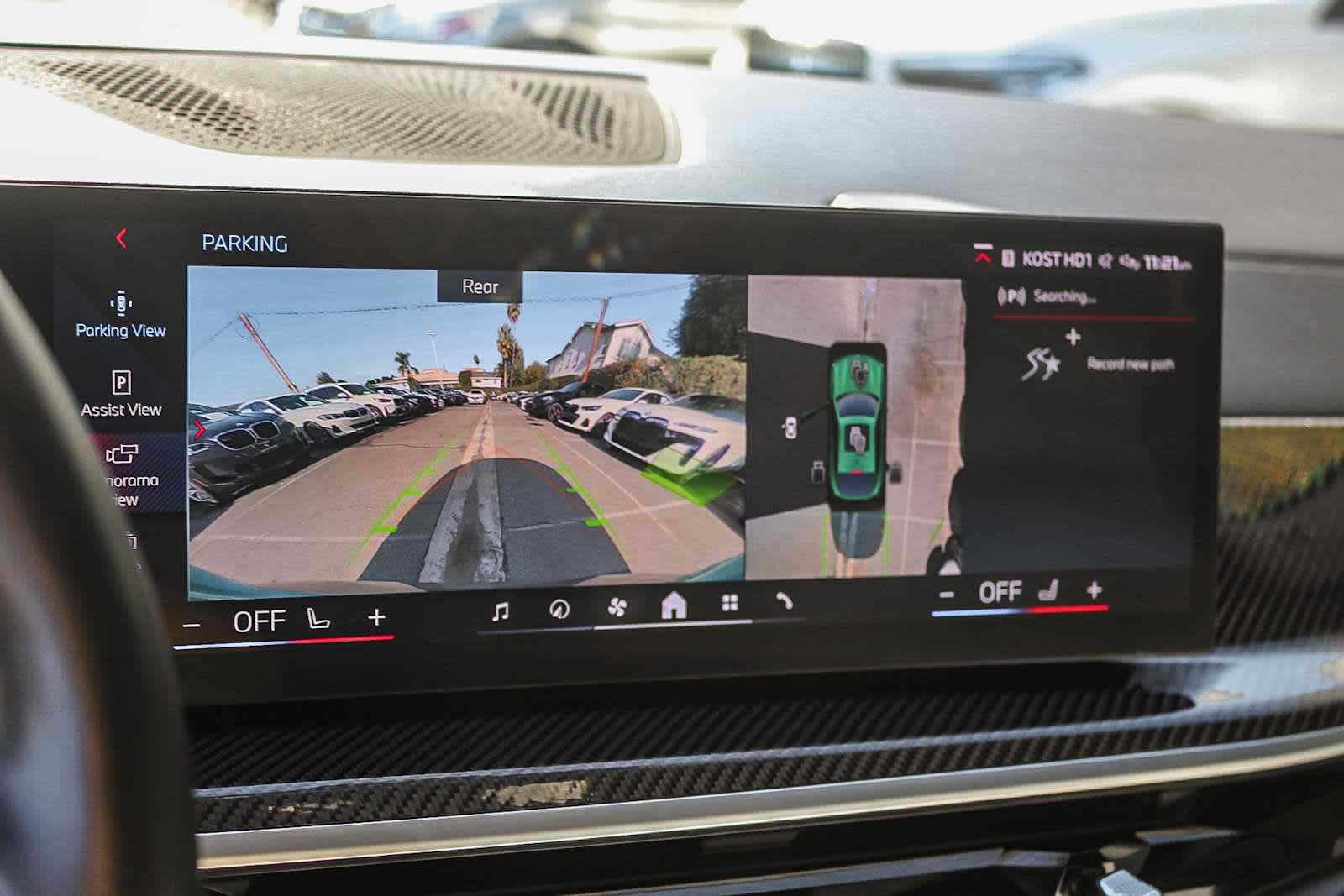 Thumbnail: 2024 BMW X6 - 23