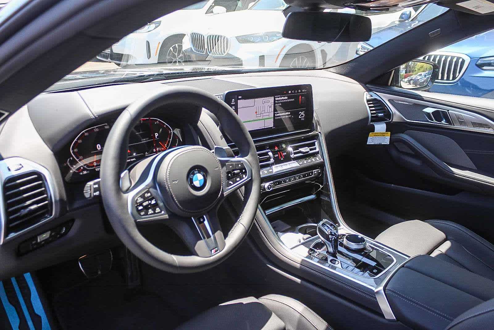 Thumbnail: 2026 BMW 8 Series - 16